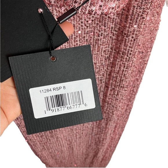 Tag attached Mac Duggal Pink Sequin Gown - Size 8 - Picture 3 of 10